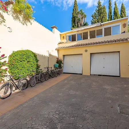 Sunny Penthouse With Pool & Hot Tub In Roca Apartment