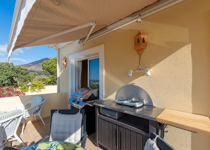 Sunny Penthouse With Pool & Hot Tub In Roca